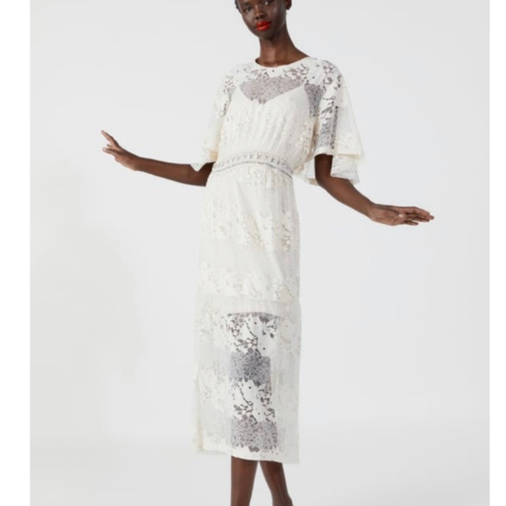 Zara Lace Dress in Ecru - sz S